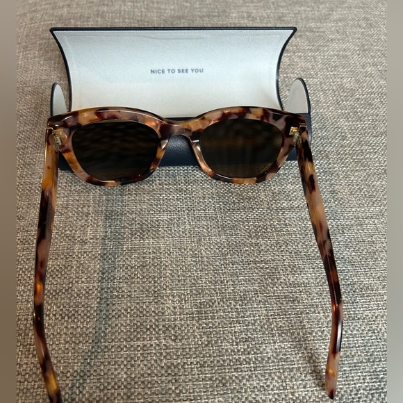Warby Parker Sunglasses Frame Only Gemma W in Adobe Tortoise - Picture 10 of 11
